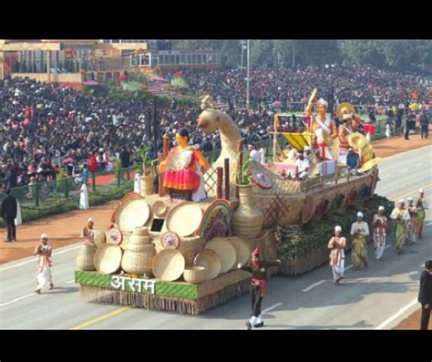 2021 farmers' republic day parade. Republic Day 2021 | Replica of Ram Temple, Rafale jets and ...