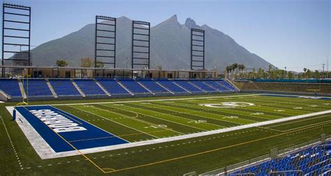 Estadio Banorte Borregos Dua Lipa — Monterrey Rock