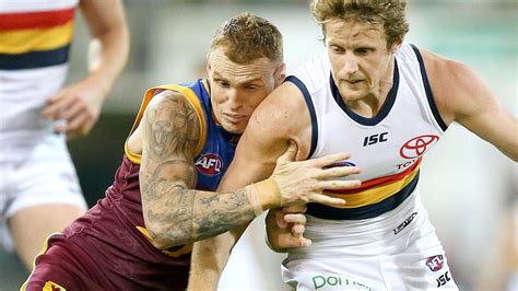 The australian football league (afl) is the premier professional australian rules football tipping winners is one thing, but finding value in afl betting markets is a true skill. AFL tipping 2019: Round 9 expert tips from the Herald Sun ...