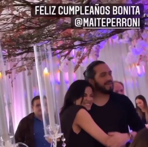 Rodeada de sus seres queridos Maite Perroni celebra su cumpleaños