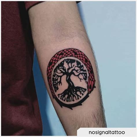 Significato Ouroboros Tattoo 60 Idee Per Tatuaggi Con Luroboro