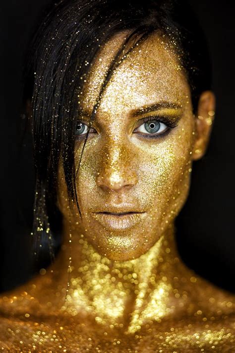 Pin By Theresa Courtright On Faces Gold Face Body Glitter Portrait