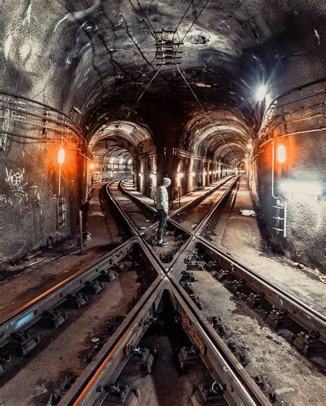 Underground New York Usa By Theinkedshooter Luxepicture Train