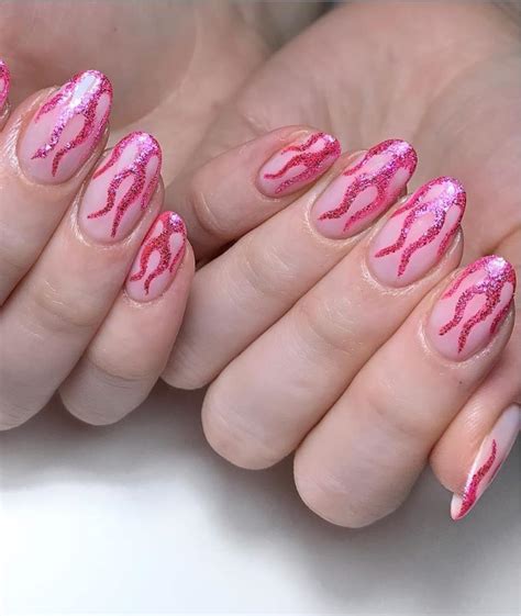 60 Hot Bling Short Nails Art Designs Delicate And Not Fancy Really Beautiful Lily Fashion Style