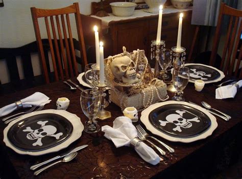 Let this cook while you and the crew take on another adventure. Tablescapes | Pirate wedding, Pirates dinner, Seasonal ...
