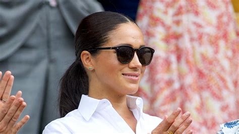 Meghan Markles Le Specs Sunglasses Are On Sale At Its Lowest Price Ever — Shop The Affordable