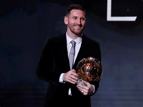 Throwback Lionel Messi Wins Fifth Ballon Dor 2015