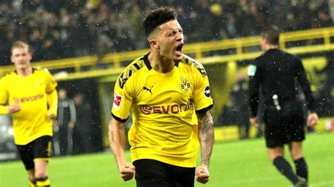 Ahead of fifa 21's scheduled release in october, ea sports have published the latest player ratings for their flagship game, with several bundesliga players he's long been recognised as one of the best attacking players in world football, and now sancho's fifa 21 rating reflects his status as a player of. FIFA 20: MOTM Sancho Kimmich - 3 June Man of The Match ...