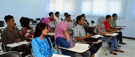 Pembelajaran daring adalah pembelajaran yang menggunakan model interaktif berbasis internet dan learning manajemen system (lms). Suasana Belajar yang Kondusif serta nyaman - Teknik Industri