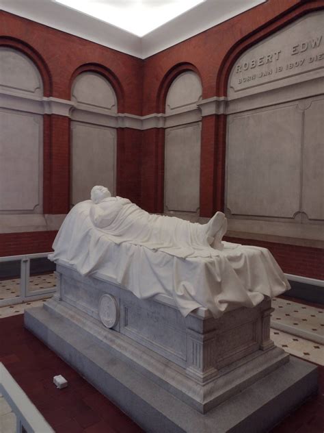 Robert E Lee Tomb And More From Virginia Military Institute In