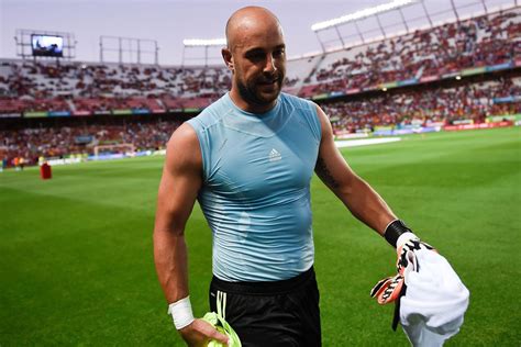 Pepe reina statistics and career statistics, live sofascore ratings, heatmap and goal video highlights may be available on sofascore for some of pepe reina and lazio matches. Pepe Reina Future Up In The Air After Napoli Deal Fails ...