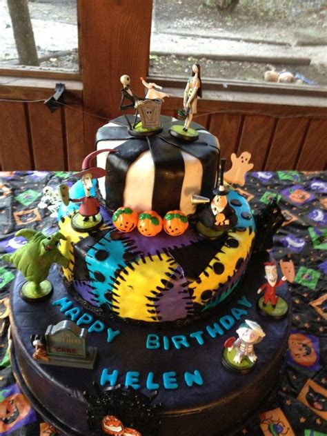 8 round vanilla sponge, buttercream filled cake covered in fondant/sugar paste. Nightmare Before Christmas - CakeCentral.com