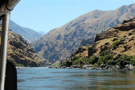 Top Three Things To See On Your Hells Canyon Jet Boat Tour River