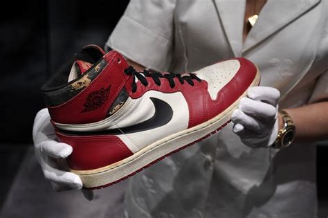 Michael Jordans Sneakers Sell For 615000 New Record Inquirer Sports