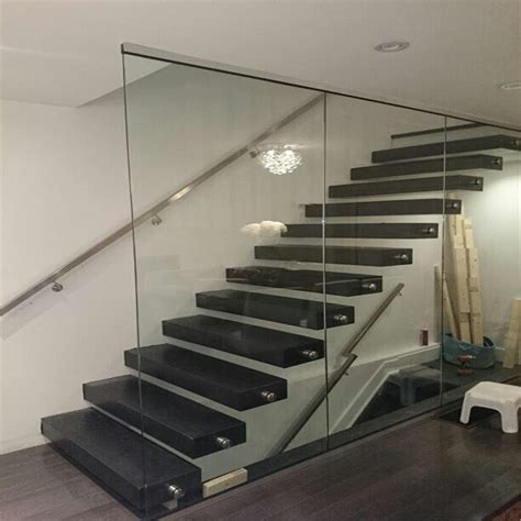 Invisible Stringer Design Wooden Staircase With Tempered Glass Railing