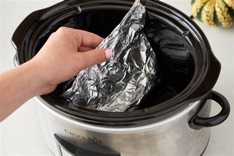 What are slow cooker liners? Tip Test: Does This DIY Slow Cooker Divider Actually Work? | Kitchn