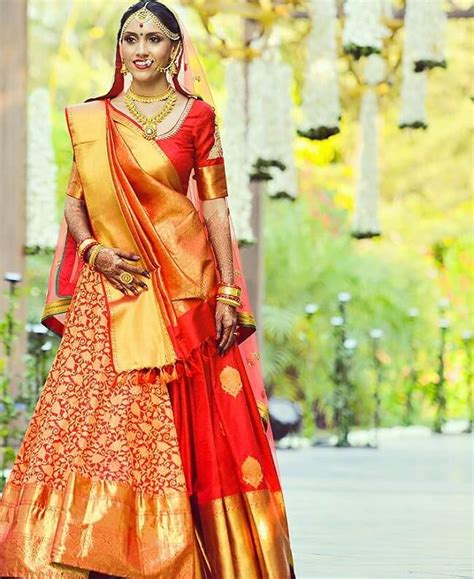 Wedding photography checklist helps guarantee your perfect wedding pictures of the most touching and unforgettable moments of your big day. 31 Most Stunning Indian Bridal Photo Shoot: Photo Ideas - LooksGud.in