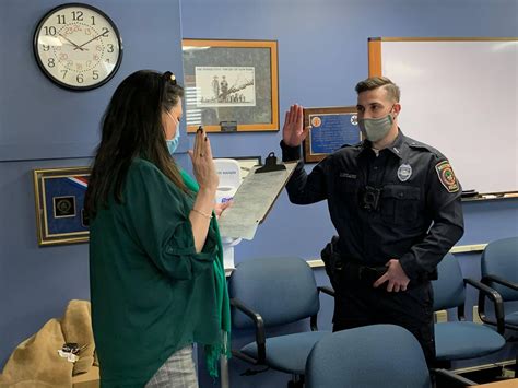 Redding welcomes new police officer