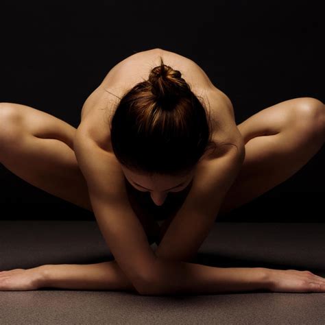 Video Porn Channel nackte Yoga Übungen Telegraph