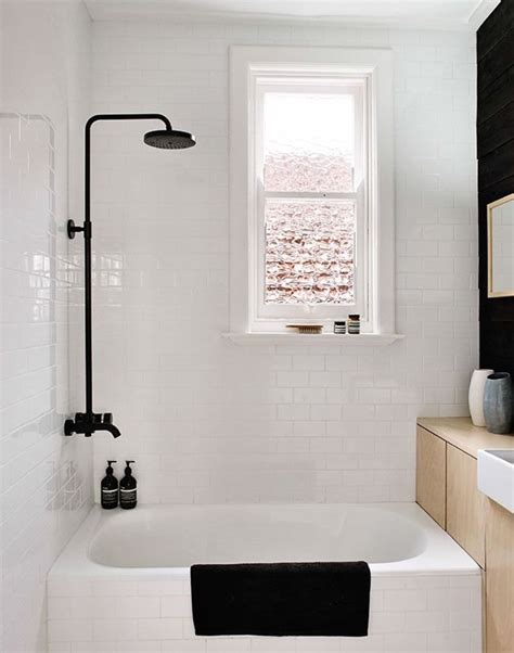 These small bathroom design ideas help you update a cramped bathroom layout without cramping but even the most minuscule of bathrooms is no match for the experienced nyc contractors of gallery kitchen & bath, who use design smarts. 7 Small Bathroom Remodel Ideas - Renovation Pictures of Small Bathrooms | Apartment Therapy