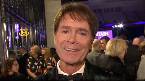 Emotional Sir Cliff Richard Thanks Fans For Support During