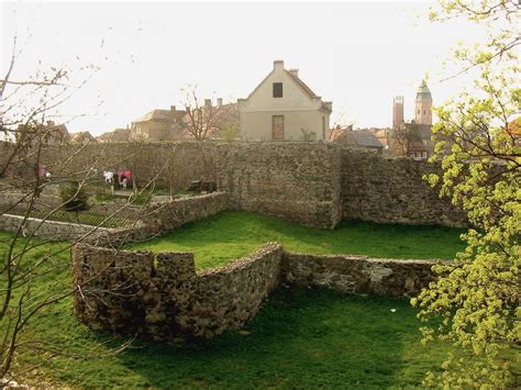 Discover the best of kozuchow so you can plan your trip right. Kożuchów - Przewodnik - Dioblina