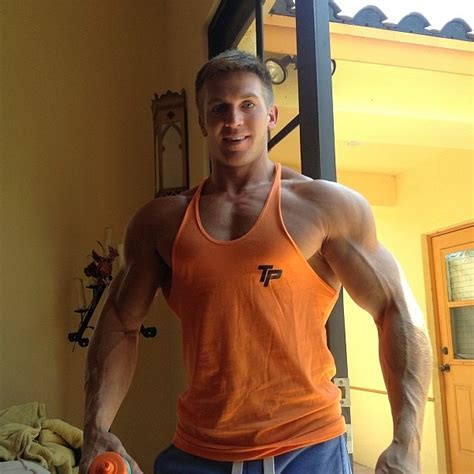 Muscle Muscle Muscle Adam Charlton Aka Adam400m 1