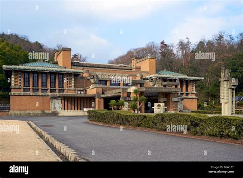 Frank Lloyd Wrights Imperial Hotel In Japan Stock Photo Alamy