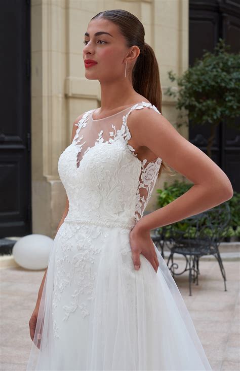 Robe De Mariée Modèle Tifene Couture Nuptiale Paris Robes Rose Angel 2024