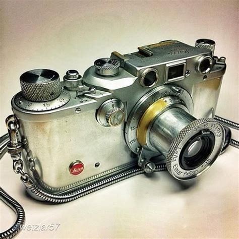 Pin By Julian Luxton On Cool Classic Cameras Vintage
