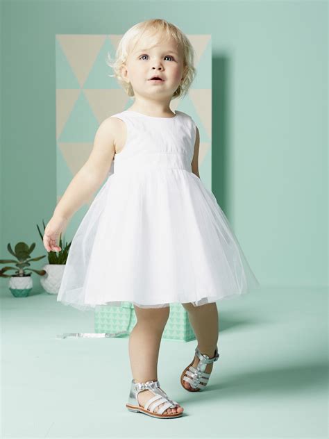 Cape, gilet ou boléro, bandeau, barrette ou béguin, des collants et une. robe de ceremonie jacadi,robe cortege fille bleu blanc ...