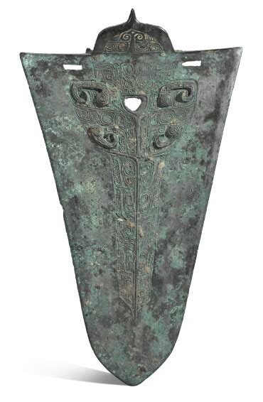 595 An Archaic Bronze Ritual Blade Kui Late Shang Early Western