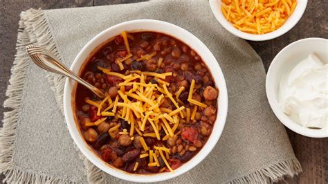Slow Cooker Three Bean Chili Recipe