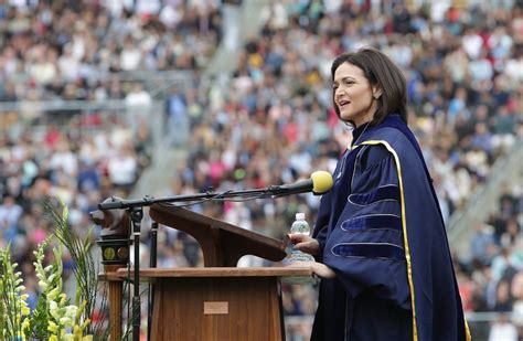 Facebooks Sheryl Sandberg Tells Berkeley Grads ‘what I Learned In