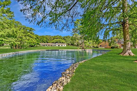 Dream Waterfront On Lake Austin Texas Luxury Homes Mansions For Sale Luxury Portfolio