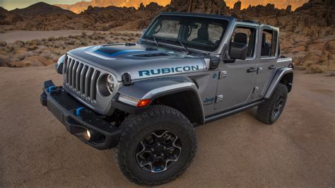 The New 2021 Jeep Wrangler 4xe Hybrid Electrifies With 375 Horsepower