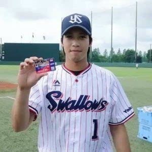 Mar 21, 2021 · 山田哲人は、今年も話題となっています。トリプルスリー3回が話題となりました。 過去に獲得したのは、onやイチマツも達成できず、山田哲人のただ一人の成績です。 それにも拘わらず、ニュースにもなりません。 日本球界にいたころのイチローと同. 【彼女は大島優子?】山田哲人と原樹里のスキャンダル?成績や ...