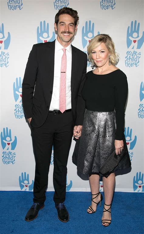 Jennie Garth Explains How She Saved Her Marriage From Brink Of Divorce