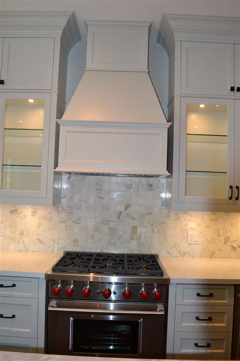 Considering how much you are paying to remodel even a small kitchen, you certainly don't want to be disappointed by the final results. Perfect 10 Design Custom Kitchen with double stacked upper ...