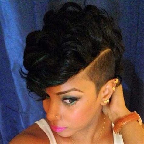 Mohawk is a hairstyle that can set you apart from the crowd easily. 20 Pixie Cut for Black Women | Short Hairstyles 2018 ...