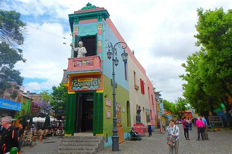 The site owner hides the web page description. 阿根廷｜拉博卡區La Boca，走入南美巴黎的探戈起源地，看鮮豔藝術彩繪、阿根廷人現場秀足球! - 劈腿女孩Yaya