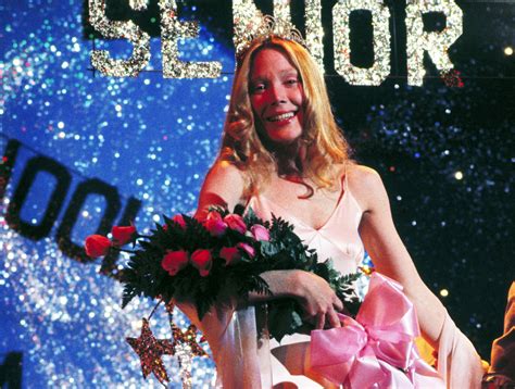 Carrie Sissy Spacek Initially Thought Her Character Carrie Was A Loser