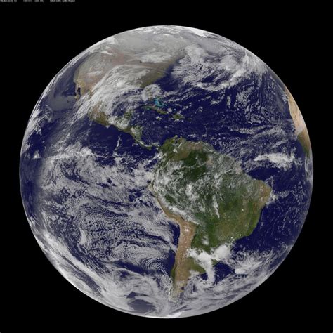 Así Luce La Tierra Desde El Espacio El Primer Día Del 2015