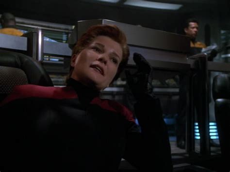 20 Years Later Our Top 10 Episodes Of Star Trek Voyager Syfywire