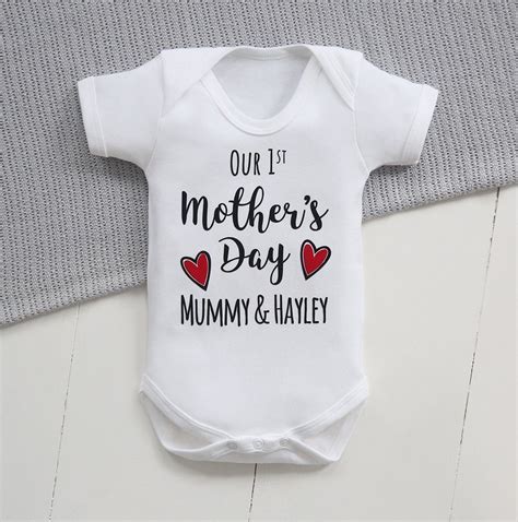 A new mummy deserves her very own personalised chocolate tiles! 1st Mothers Day Bodysuit | Personalized clothes, Mothers ...