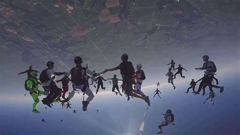 Amazing Group Skydiving Youtube