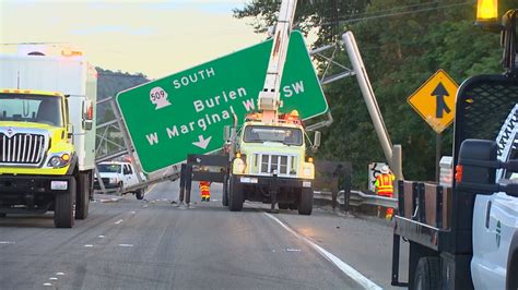 Hwy 99 Reopens After Deadly Crash Brings Down Massive Overhead Sign Kval