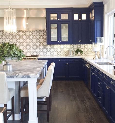 Pin By Amanda Shay On Ultimate Home Kitchens Blue Kitchens Kitchen