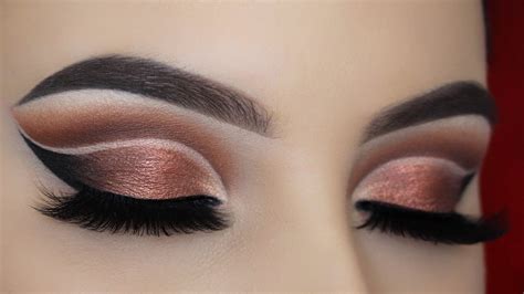 Tips To Achieve The Perfect Cut Crease Mademoiselle O Lantern
