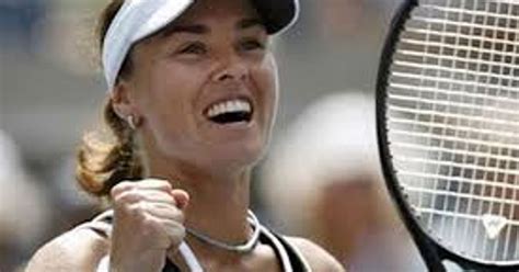 hingis comes out of retirement to play doubles